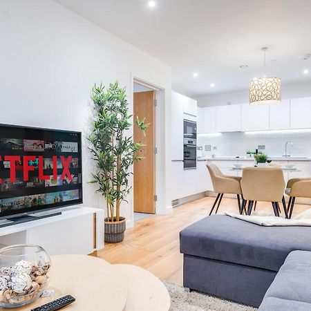 Pluxa Creme Opulence 5 Star Beautiful High End Apartment In Birmingham City Centre المظهر الخارجي الصورة