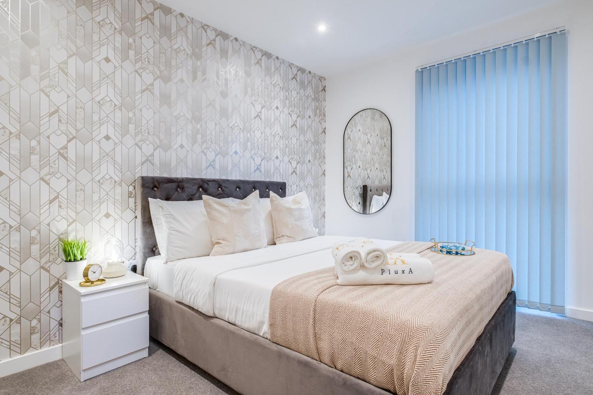 Pluxa Creme Opulence 5 Star Beautiful High End Apartment In Birmingham City Centre المظهر الخارجي الصورة