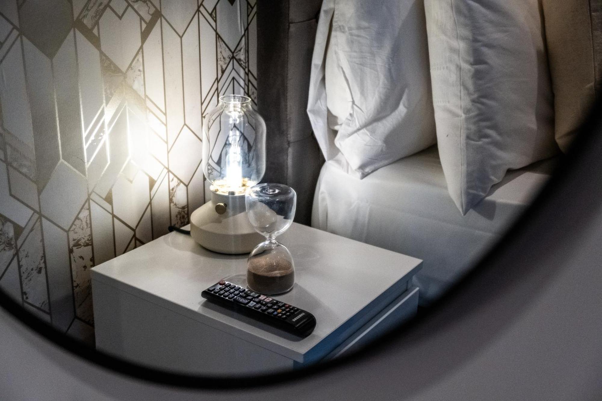 Pluxa Creme Opulence 5 Star Beautiful High End Apartment In Birmingham City Centre المظهر الخارجي الصورة