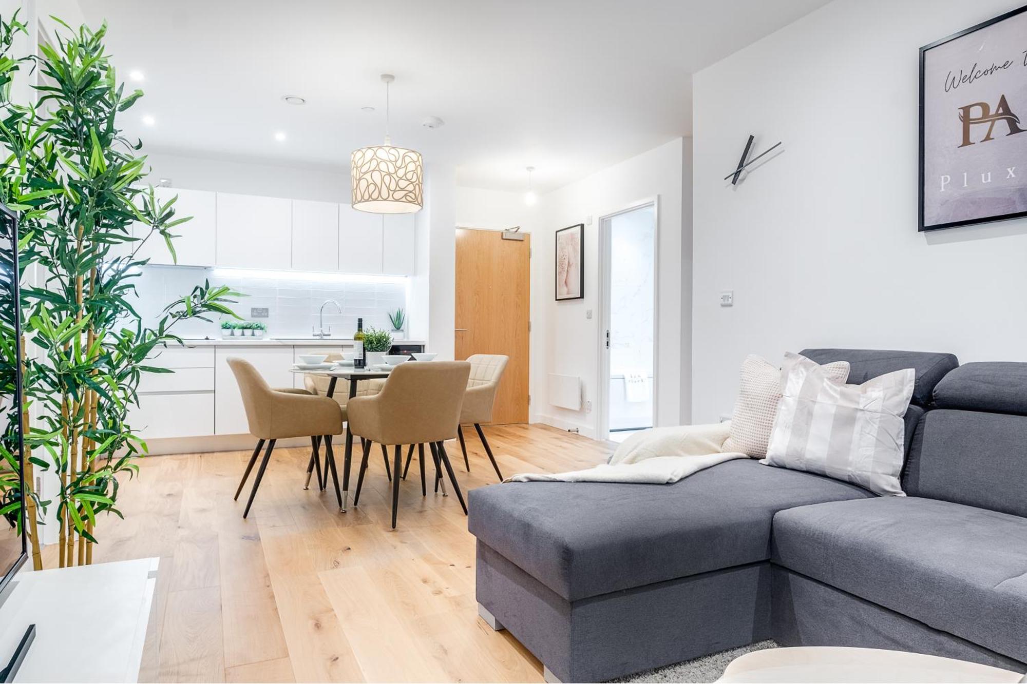 Pluxa Creme Opulence 5 Star Beautiful High End Apartment In Birmingham City Centre المظهر الخارجي الصورة
