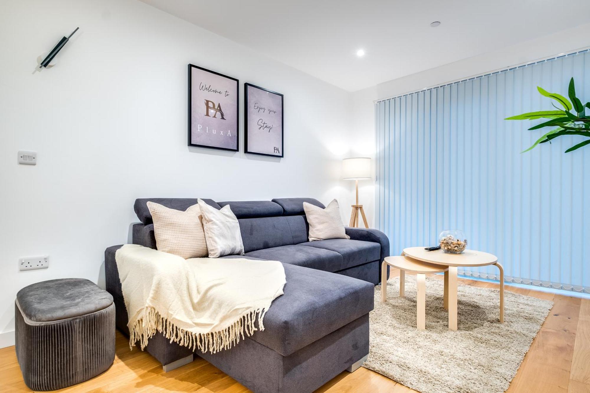 Pluxa Creme Opulence 5 Star Beautiful High End Apartment In Birmingham City Centre المظهر الخارجي الصورة